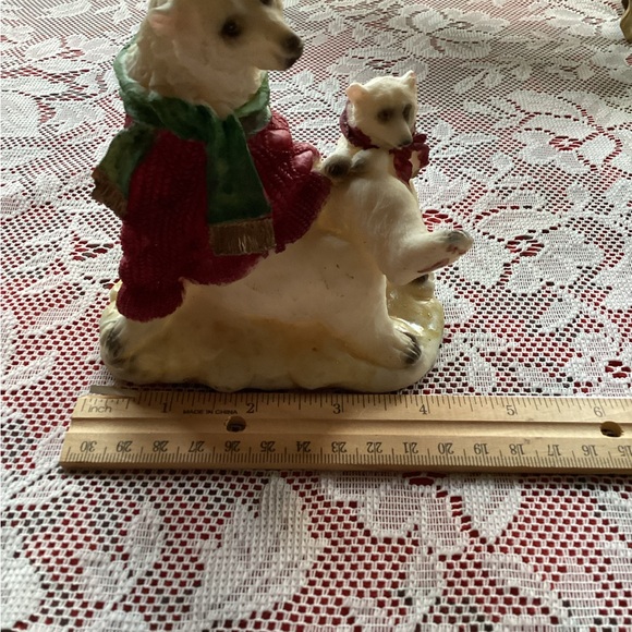 Christmas Polar Bear Family ❄️ - Picture 8 of 15